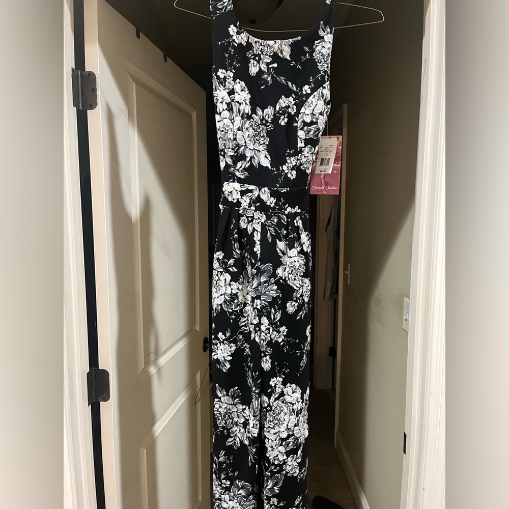 Emerald Sundae- small- black floral